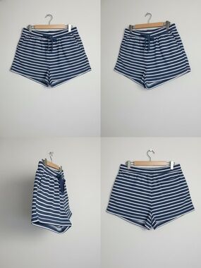 Women’s Banana Republic Blue & White Striped Lounge Shorts Size  Large